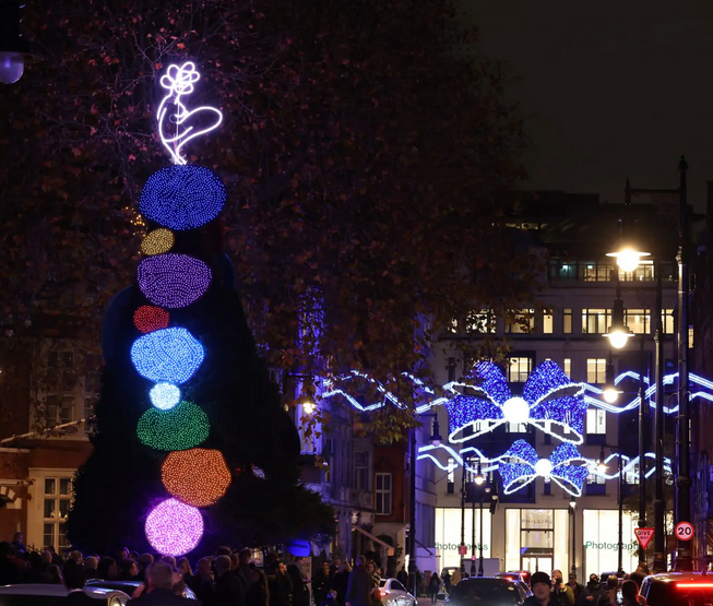 Mayfair Christmas Lights Switch On Party Thursday 16th November 2023 - Click here to view this entry